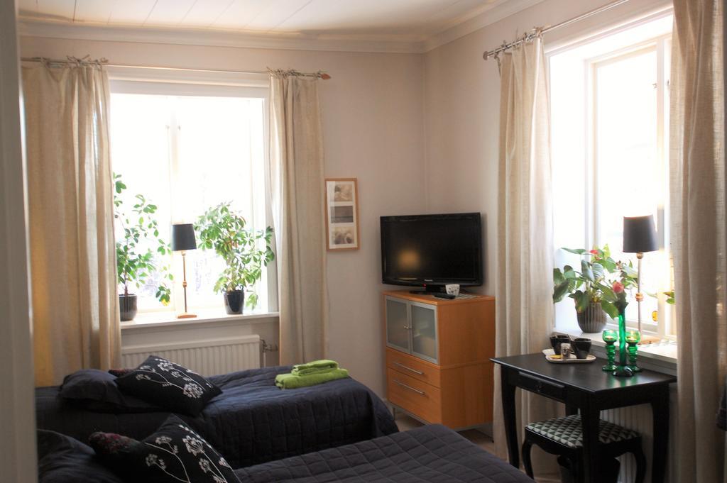 Brunnsgarden Bed & Breakfast Skellefteå Kamer foto