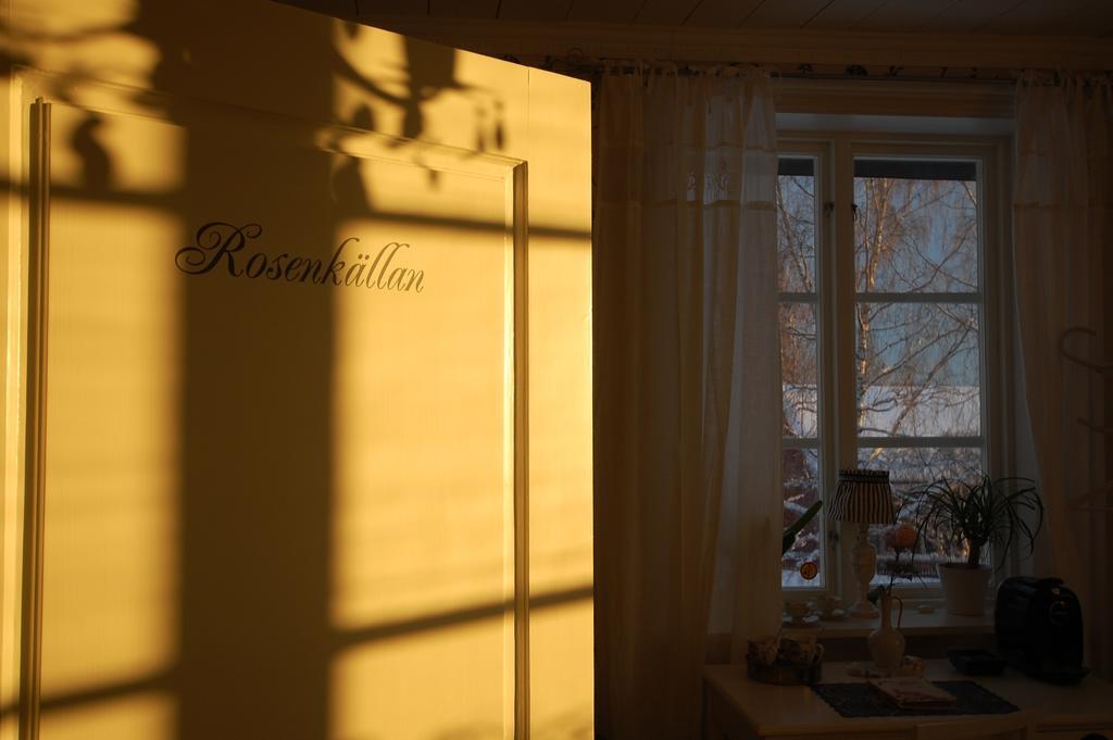 Brunnsgarden Bed & Breakfast Skellefteå Kamer foto