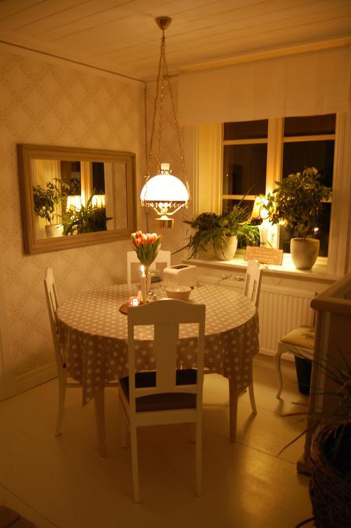 Brunnsgarden Bed & Breakfast Skellefteå Buitenkant foto